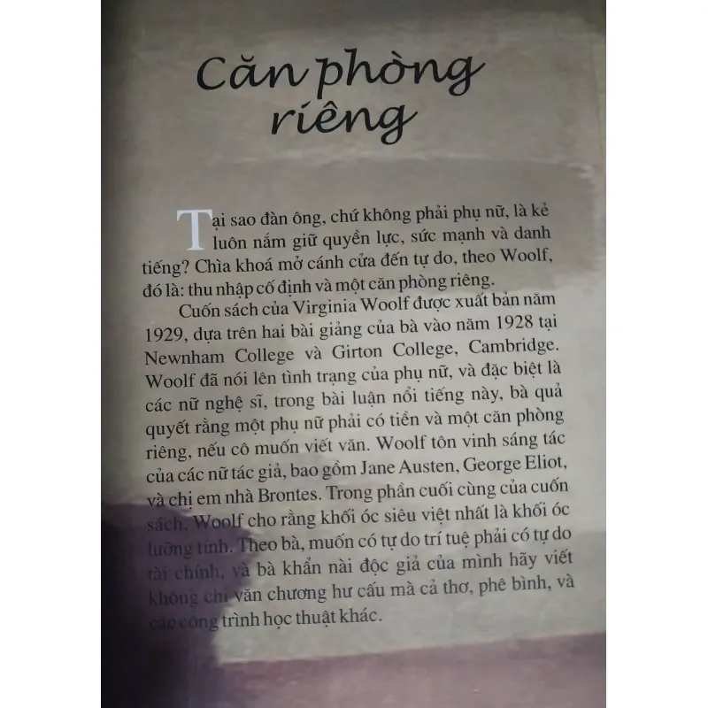 CĂN PHÒNG RIÊNG - Virginia Woolf 1045985