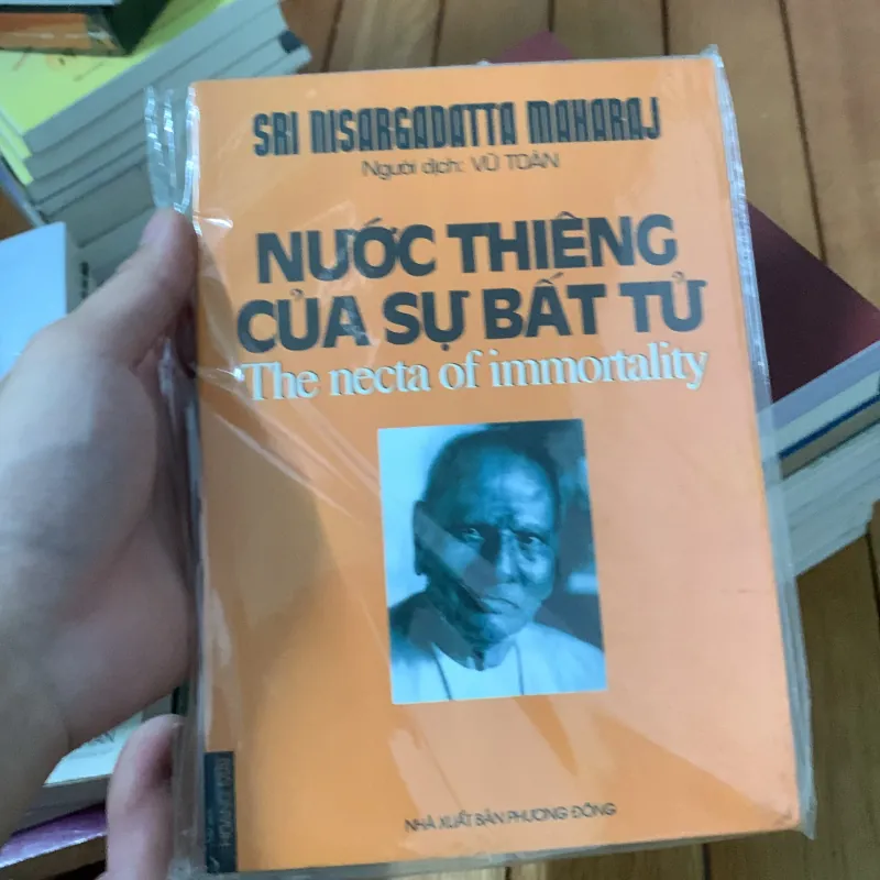 Nước thiêng của sự bất tử - Sách siêu hiếm 754164