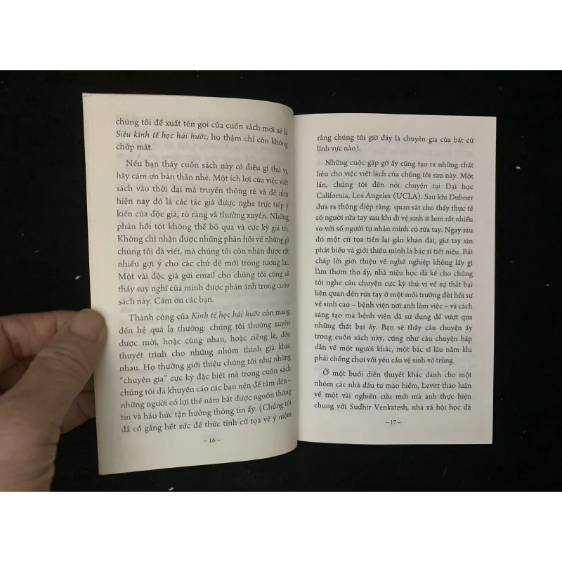 Siêu Kinh Tế Học Hài Hước (Bản Bỏ Túi) 1029100