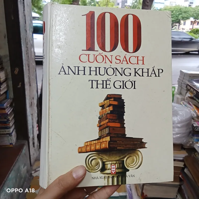 100 Cuốn Sách Ảnh Hưởng Khắp Thế Giới  591297
