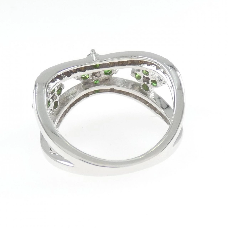 Nhẫn K18WG Hoa Ngọc Lục Bảo 0.51CT - Hàng hiệu Chính hãng 849825