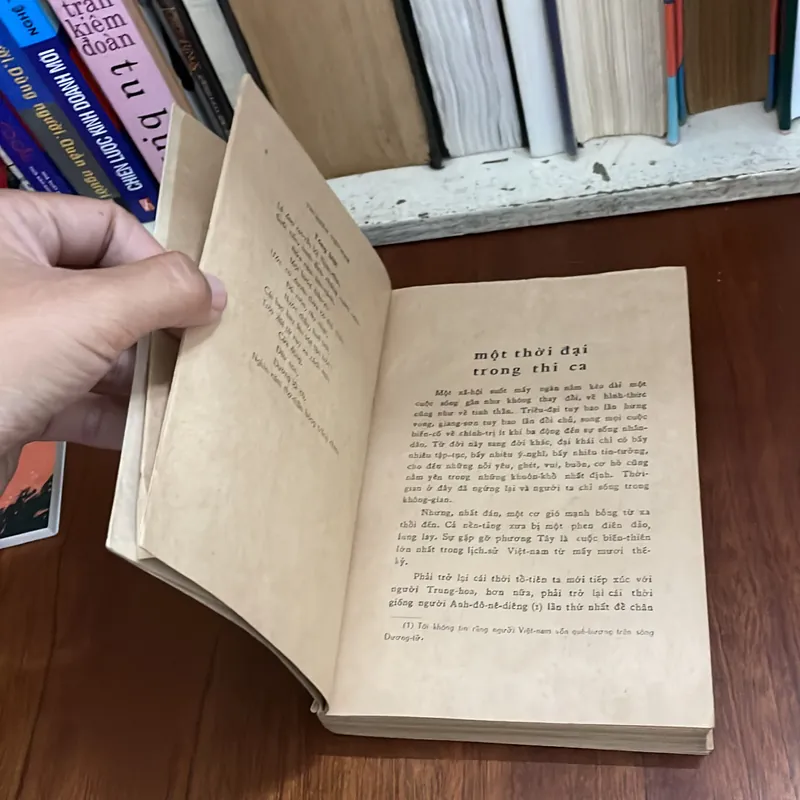 II Sách Xưa: Thi Nhân Việt Nam - Hoài Thanh, Hoài Chân - NXB Thiều Quang - 1967 588620