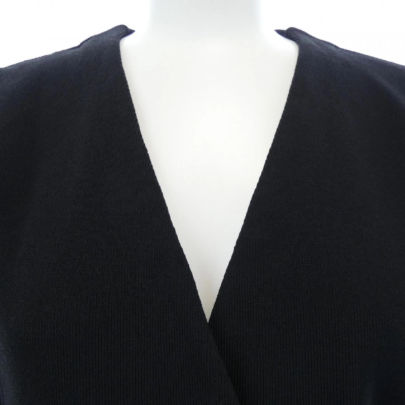 Áo khoác cardigan Chesty - Hàng hiệu Authentic 817633