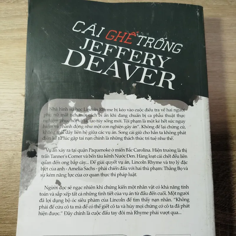 Cái Ghế Trống 688059