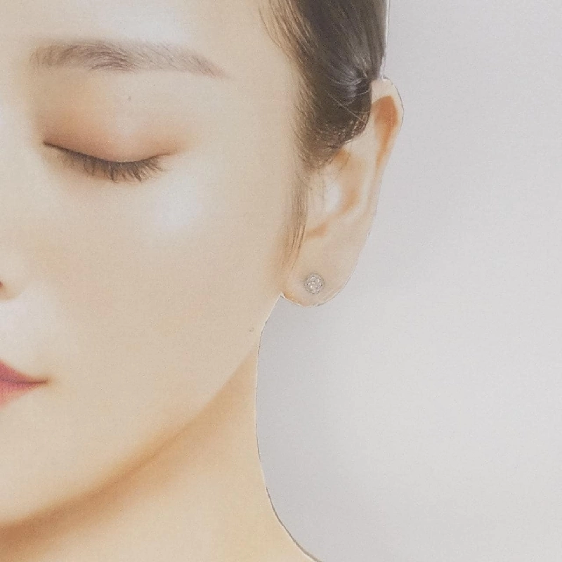 Tasaki Refined Rebellion Signature Pave Bông Tai 7.7mm - Hàng hiệu Chính hãng 844848