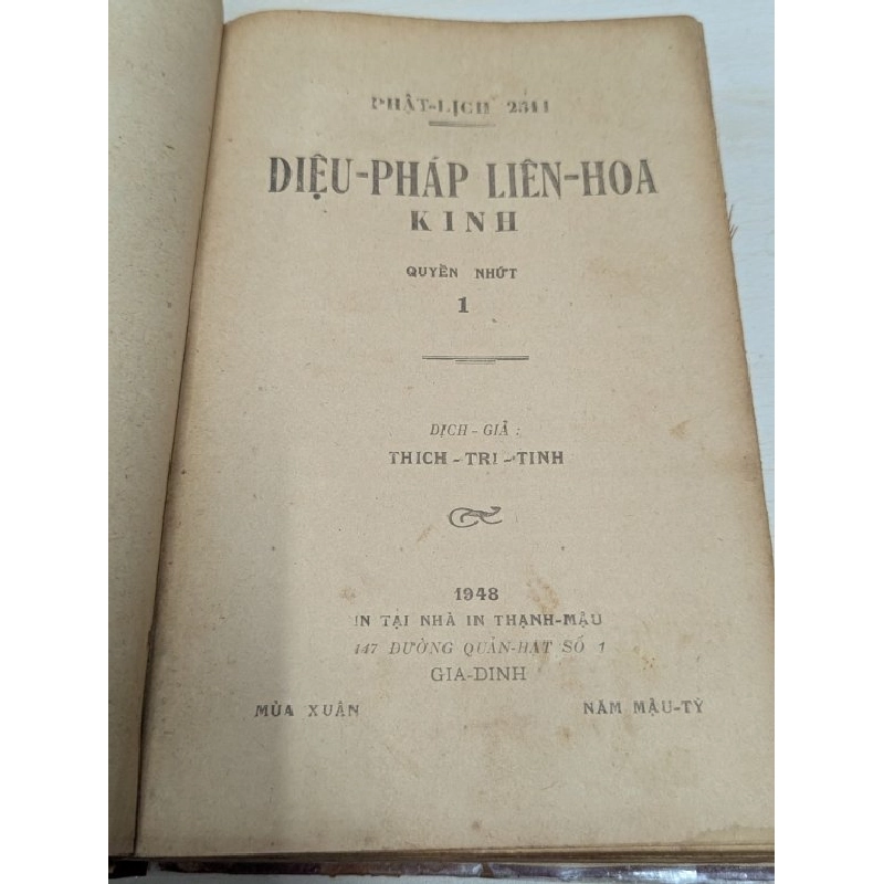 Diệu pháp liên hoa kinh -  ( trọn bộ 7 quyển + 1 quyển pháp hoa kinh cương yếu xuất bản 1948 đóng bìa xưa ) 545622