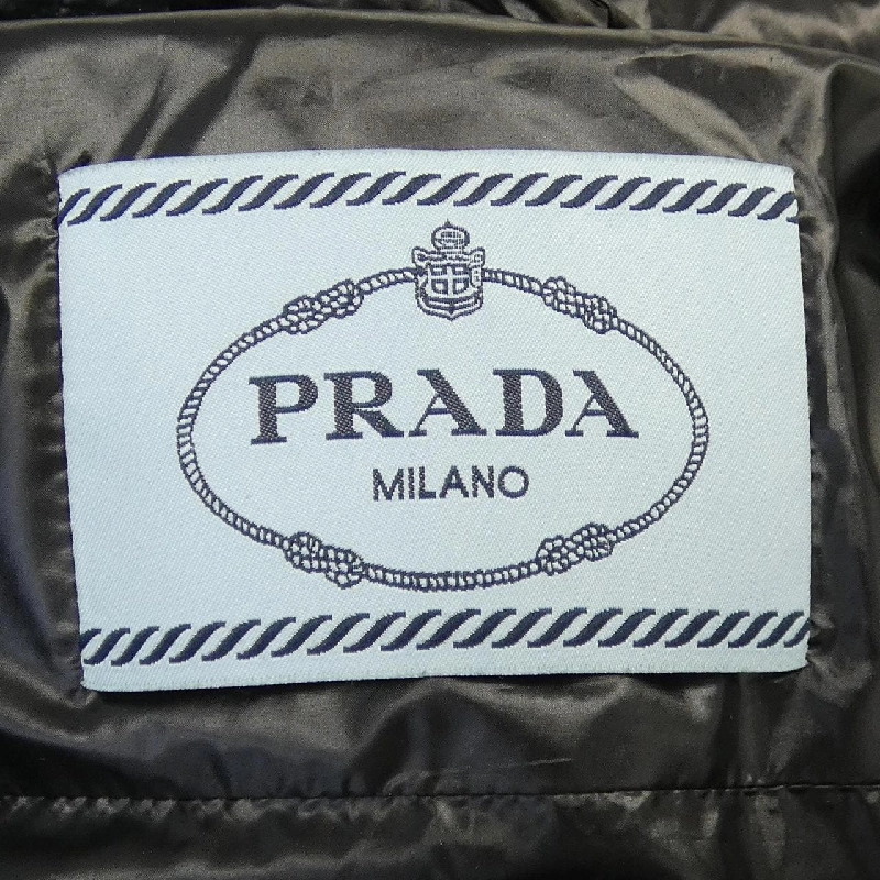 Áo vest lông vũ PRADA logo hình tam giác 290546 R212 11HU 628569