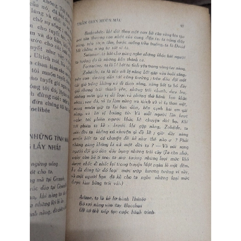 TRẦN GIAN MUÔN MÀU - ANDRE GIDE ( BẢN DỊCH LÊ THANH HOÀNG DÂN , MAI VI PHÚC ) 304379