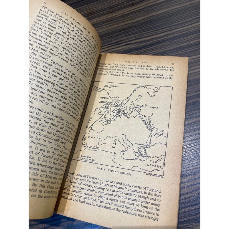 A Shortened History Of England - G. M. Trevelyan 1062504