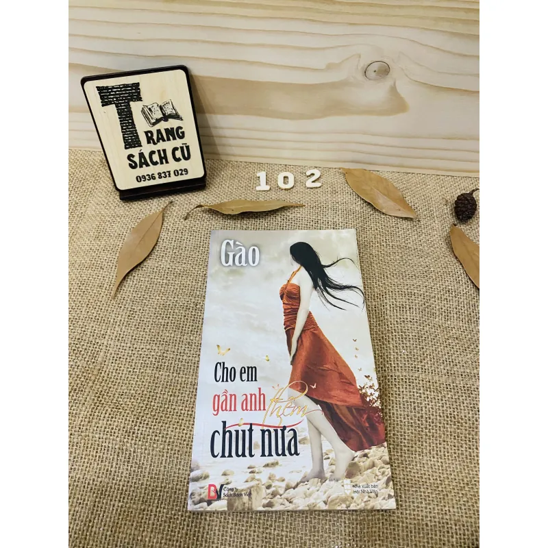 Combo : Khi phụ nữ uống trà + Cho em gần anh chút nữa + Không phải tình hờ 929868