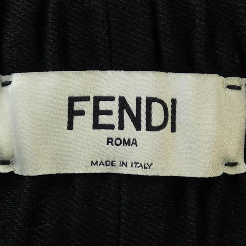FENDI FLP756 AC44 Quần Short - Hàng hiệu Chính hãng 818054