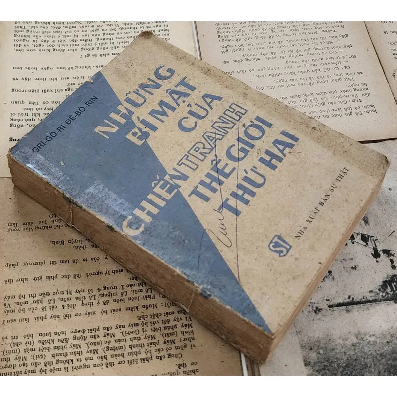 Những bí mật của chiến tranh thế giới thứ hai - Grigori Deborin (nhà sử học) 727151