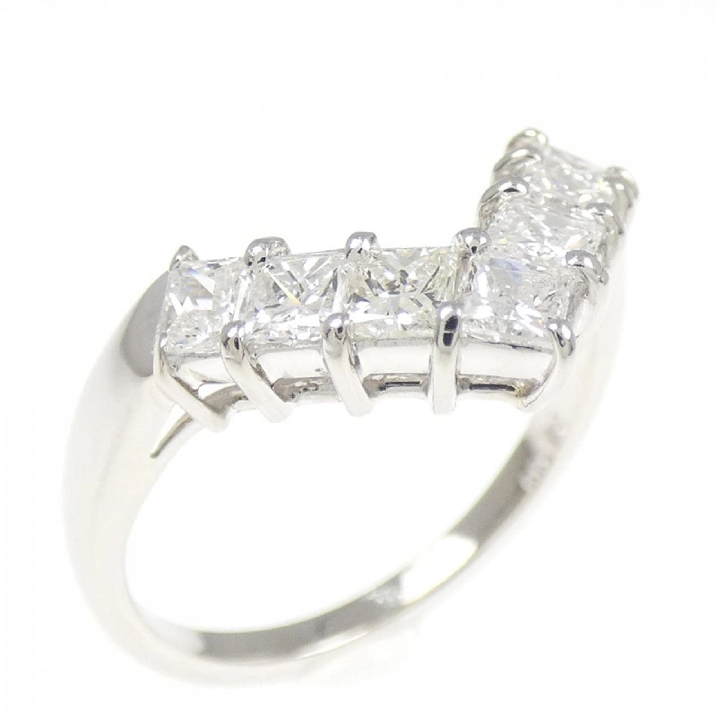 Nhẫn kim cương PT900 0.80CT 669955