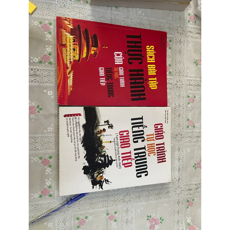 Giáo trình tự học tieng trung  và sách bài tập thuc hành 576995