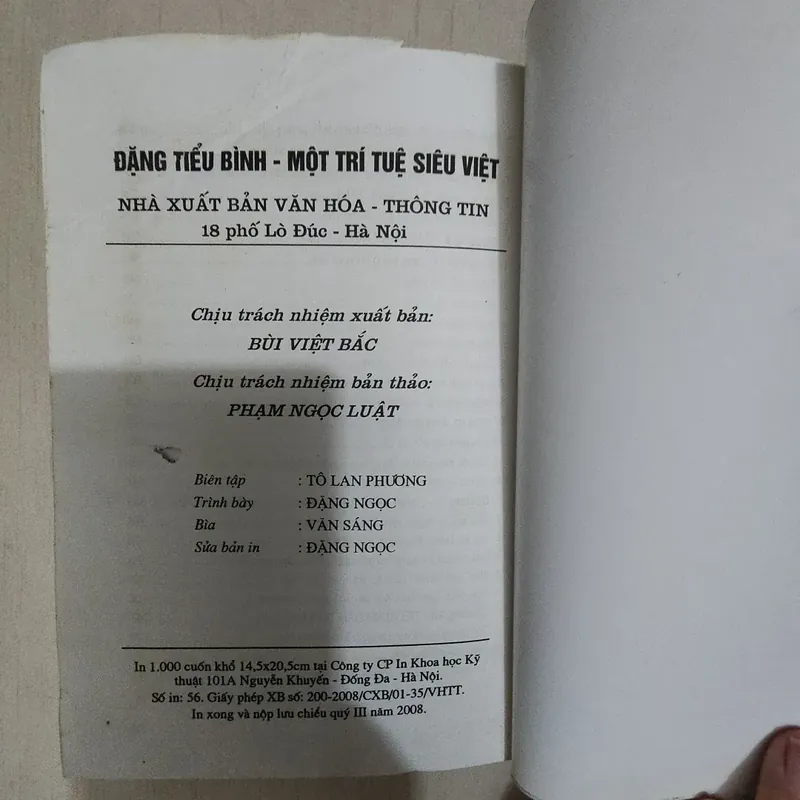 Sách Đặng Tiểu Bình 719196