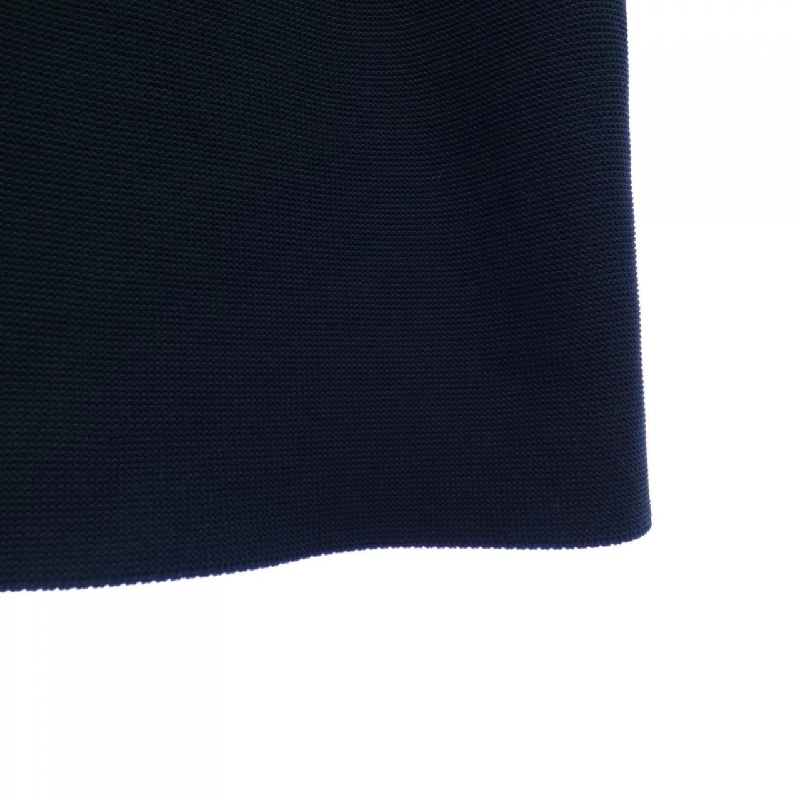 ISSEY MIYAKE me ISSEY MIYAKE MI74KG323 Váy - Hàng hiệu Chính hãng 819551