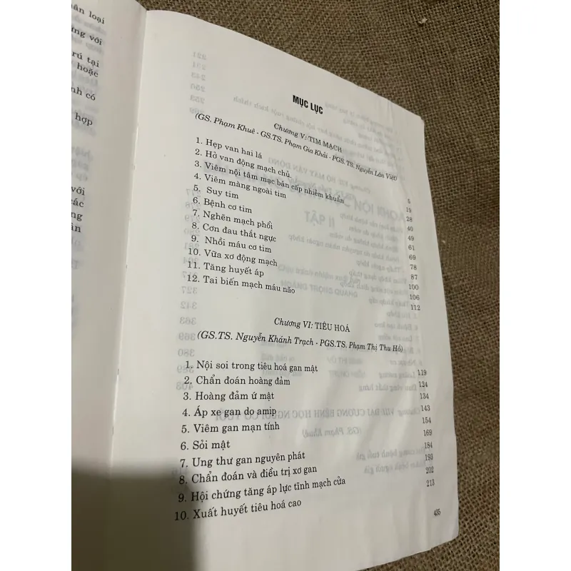 BÀI GIẢNG BỆNH HỌC NỘI KHOA TẬP 1 & 2, SÁCH Y, KHỔ LỚN 569804