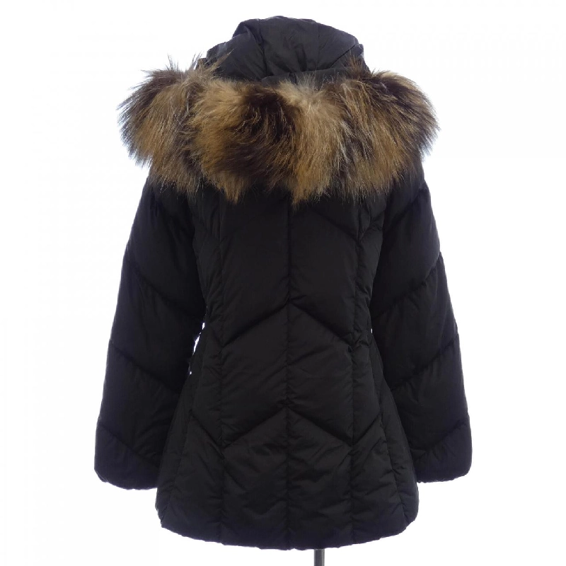 Áo khoác lông vũ MONCLER ROELAN 629445