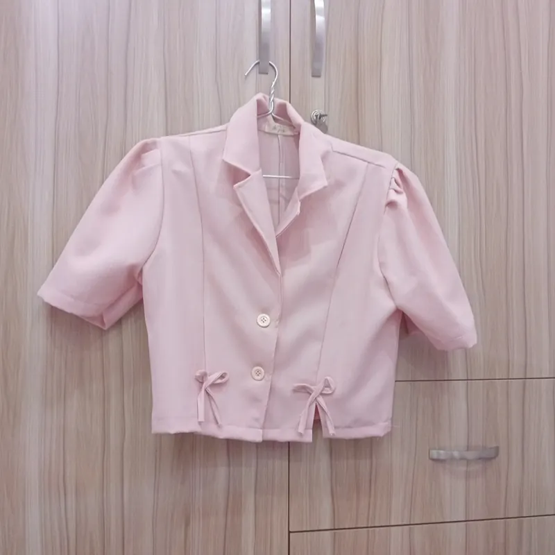 Set chân áo với chân váy  722385