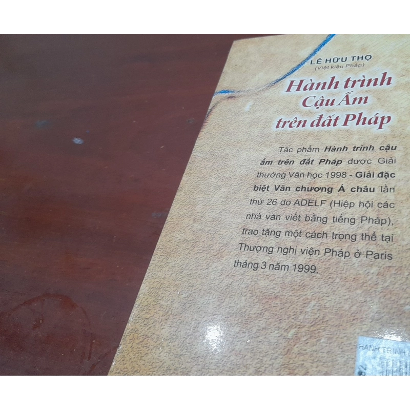 Lê Hữu Thọ - HÀNH TRÌNH CẬU ẤM TRÊN ĐẤT PHÁP 546109