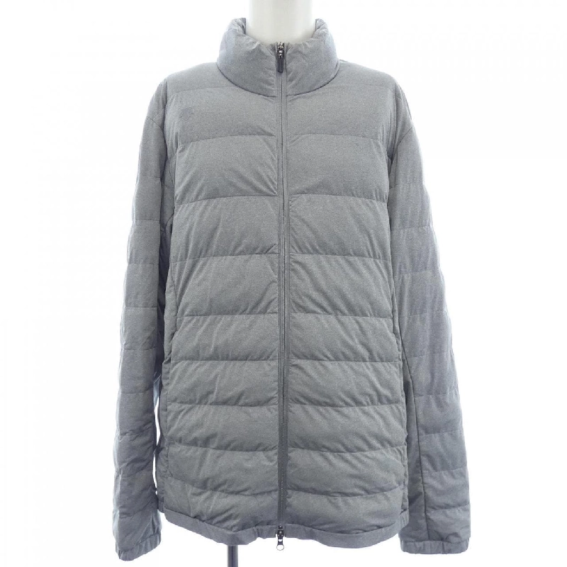 Áo khoác DESCENTE - Hàng hiệu Authentic 884096