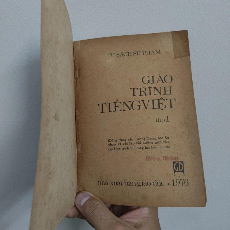 Giáo Trình Tiếng Việt tập 1  493027