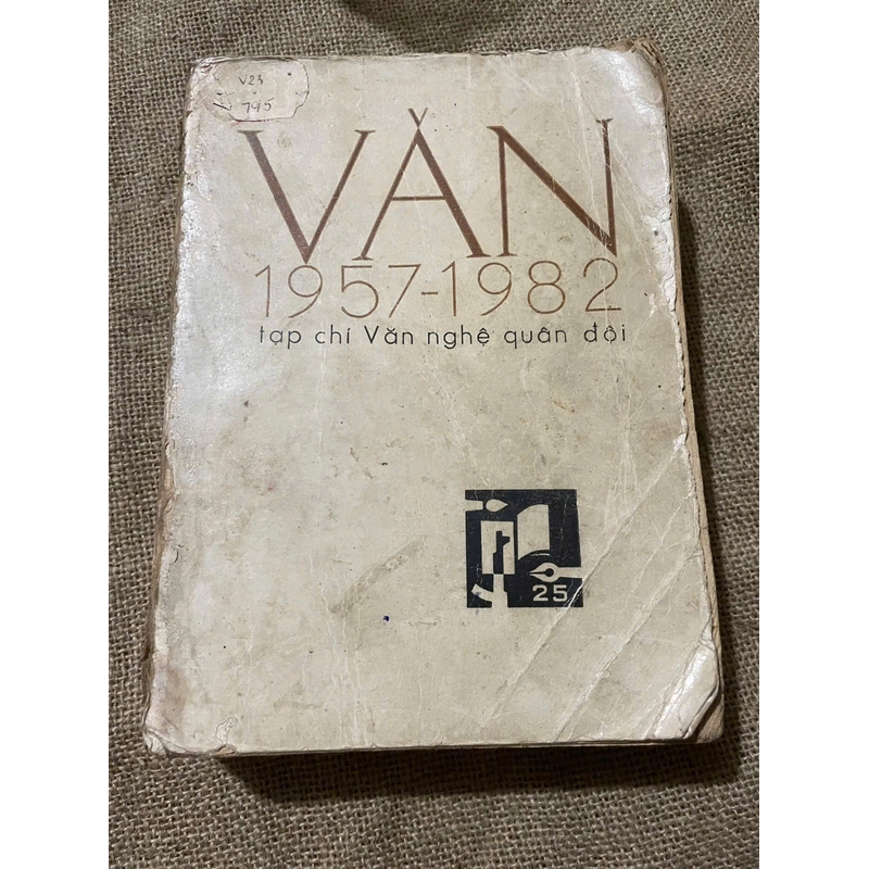 Văn 1957-1982 tạp chí Văn Nghệ Quân đội- khổ lớn 456036