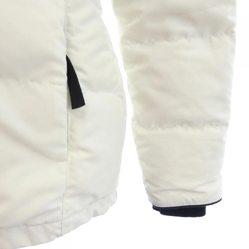 【Mã giảm giá】Áo khoác lông vũ CANADA GOOSE 638902