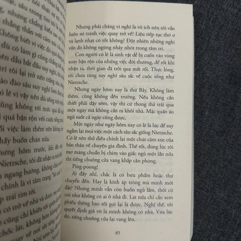 Tôi là Nietzsche, tôi đến đây để gặp em! - Mariru Harada 790345
