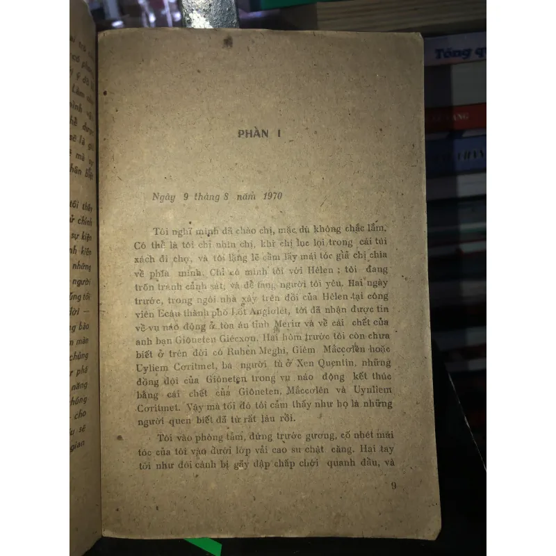 Vào cuộc - Angêla Đêvít  793190