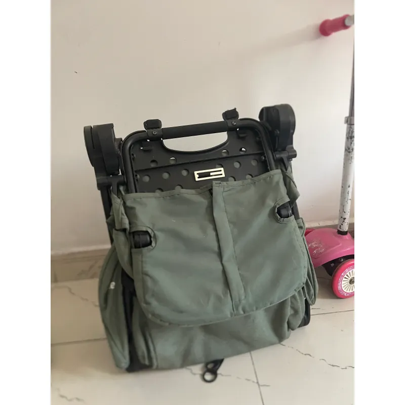 Xe đẩy trẻ em Joie Pact Laurel gập nhẹ, màu xanh lá 1002606