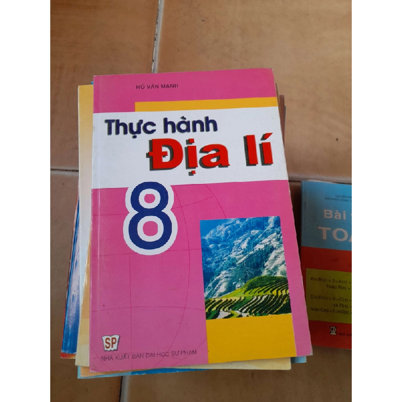 Thực hành Địa lí 8 - Hồ Văn Mạnh 2009 (Tham khảo - luyện thi) VAVO1304-AK3T4 1011844