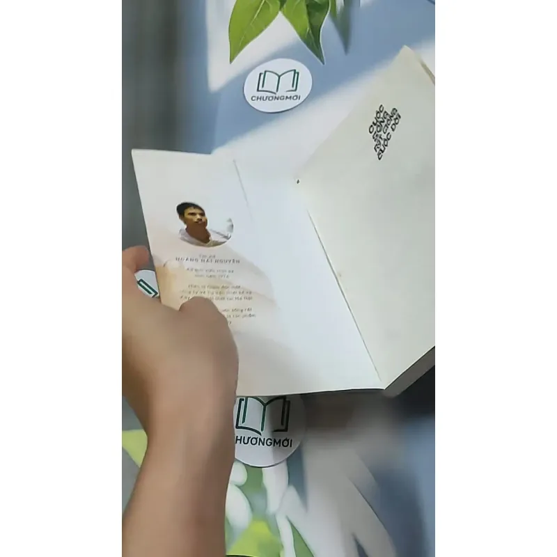 Cuộc sống rất giống cuộc đời 698587