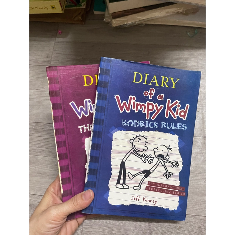 DIARY of a wimpy Kid (2 cuốn 50k) 328621