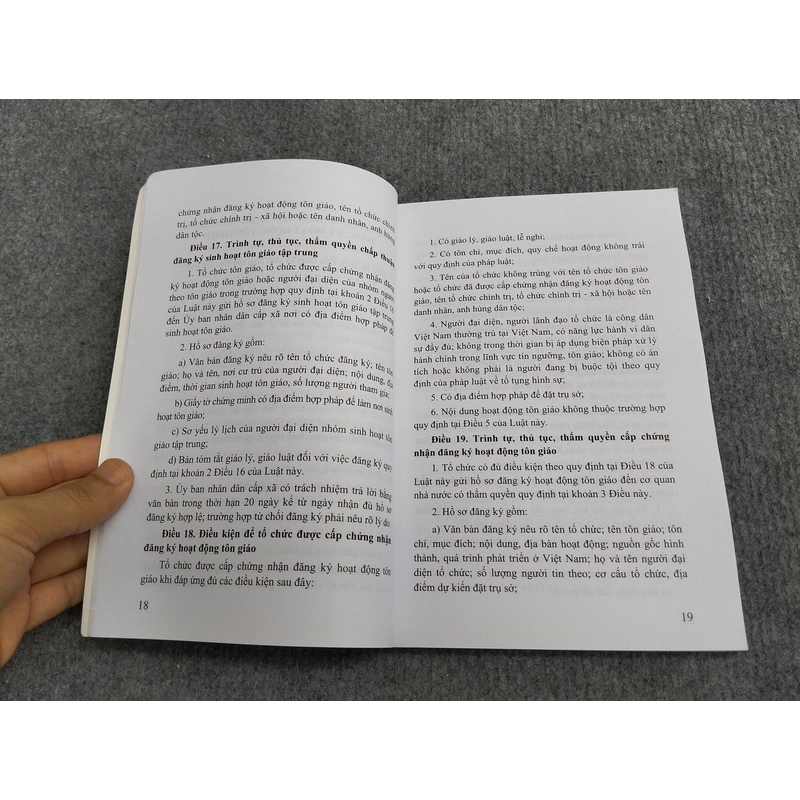 LUẬT TÍN NGƯỠNG, TÔN GIÁO 495390