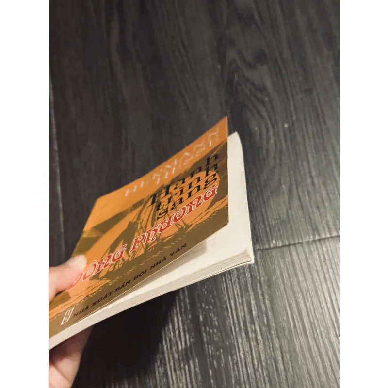 Hành trình sang phương Đông 690324