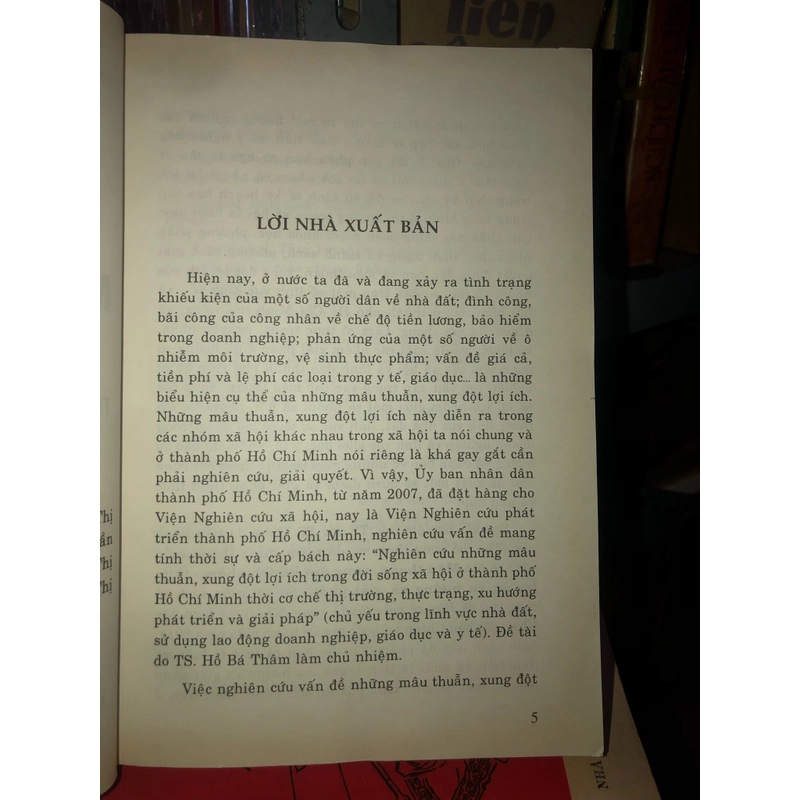 Mâu thuẫn, xung đột lợi ích nhóm - Thực trạng, xu hướng và giải pháp - TS. Hồ Bá Thâm 526944