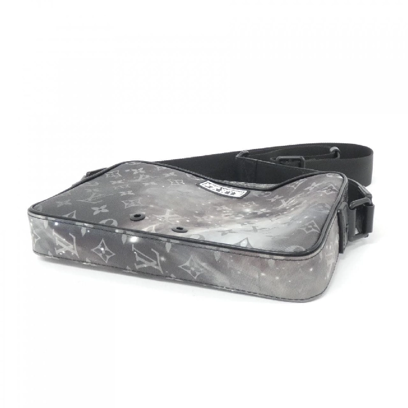 Túi đeo chéo Louis Vuitton Monogram Galaxy Alpha M44165 613872