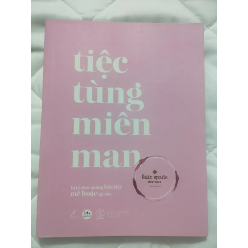 Tiệc Tùng Miên Man - Kate Spade New York 729314
