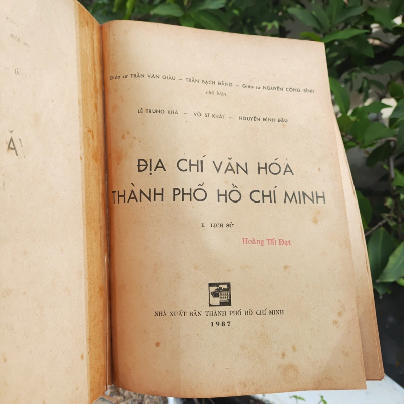 Địa Chí Văn Hoá Thành Phố Hồ Chí Minh 495597