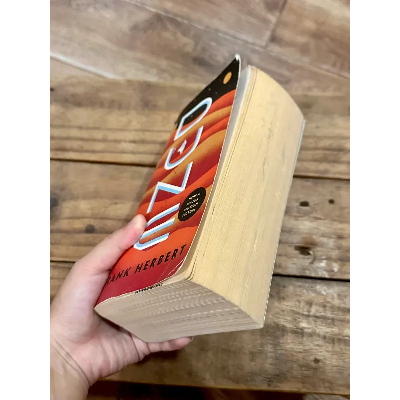 Dune - Frank Herbert 738064