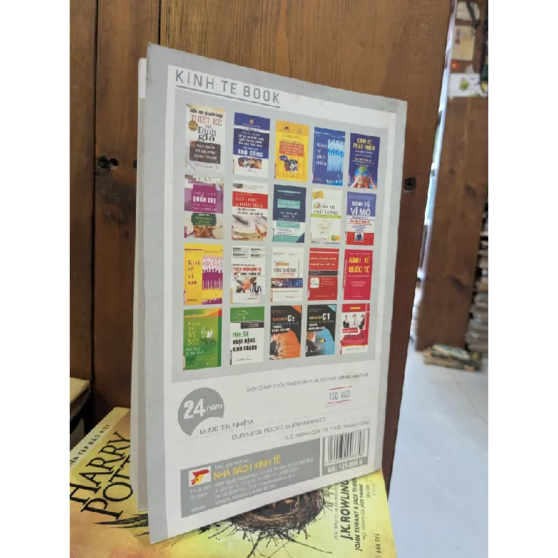 Kinh tế lượng - Huỳnh Đạt Hùng,Nguyễn Khánh Bình & Phạm Xuân Giang 609942