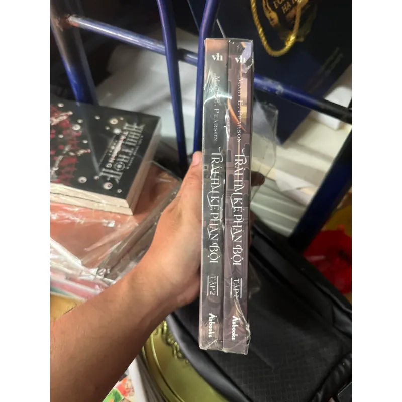 Trái tim phản bội - sách Fantasy  957874