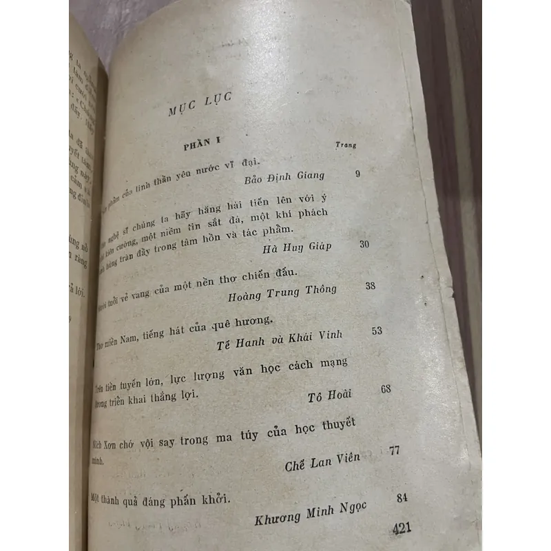 Bình luận văn học - Như Phong - 1972 687509