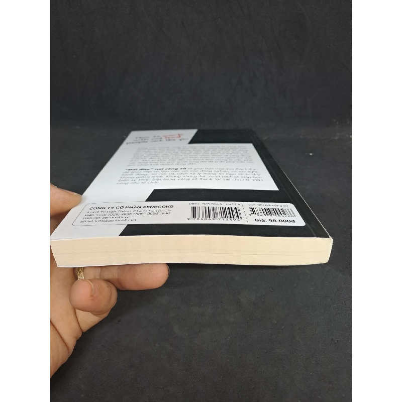 Đối Đầu nơi công sở 2018 mới 90% HCM1008 911799