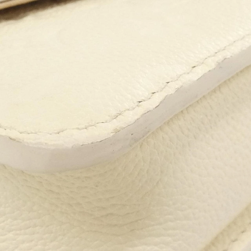 Túi xách trên dây chuyền Monogram Empreinte Louis Vuitton M82836 609156