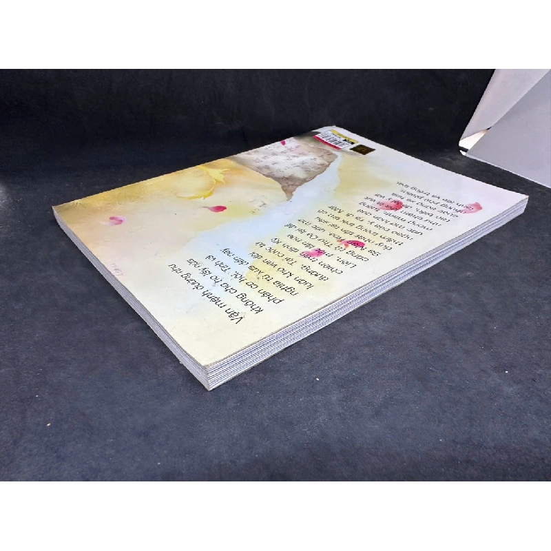 [Phiên Chợ Sách Cũ] Đại Mạc Hoang Nhan, Thương Nguyệt H0606, 2010 SBM 525128