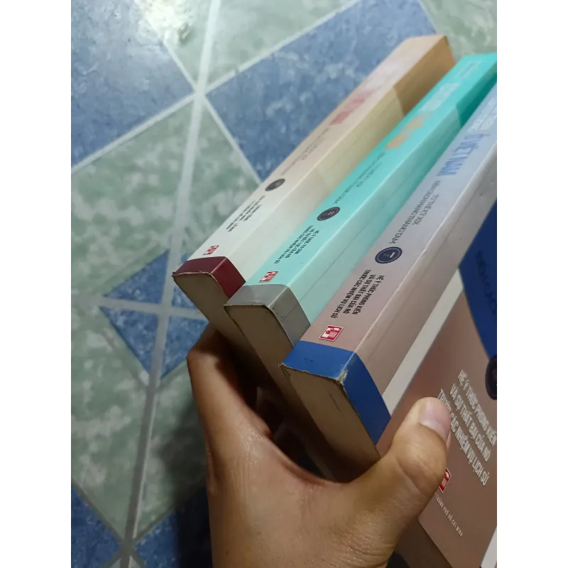 Sự phát triển của tư tưởng ở Việt Nam( từ thế kỷ XIX đến cách mạng tháng tám ) ( 3 tập) 1019404