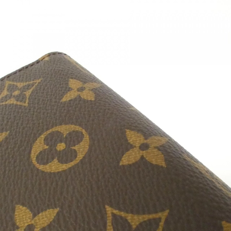 Ví Zippy Monogram Louis Vuitton M42616 620502
