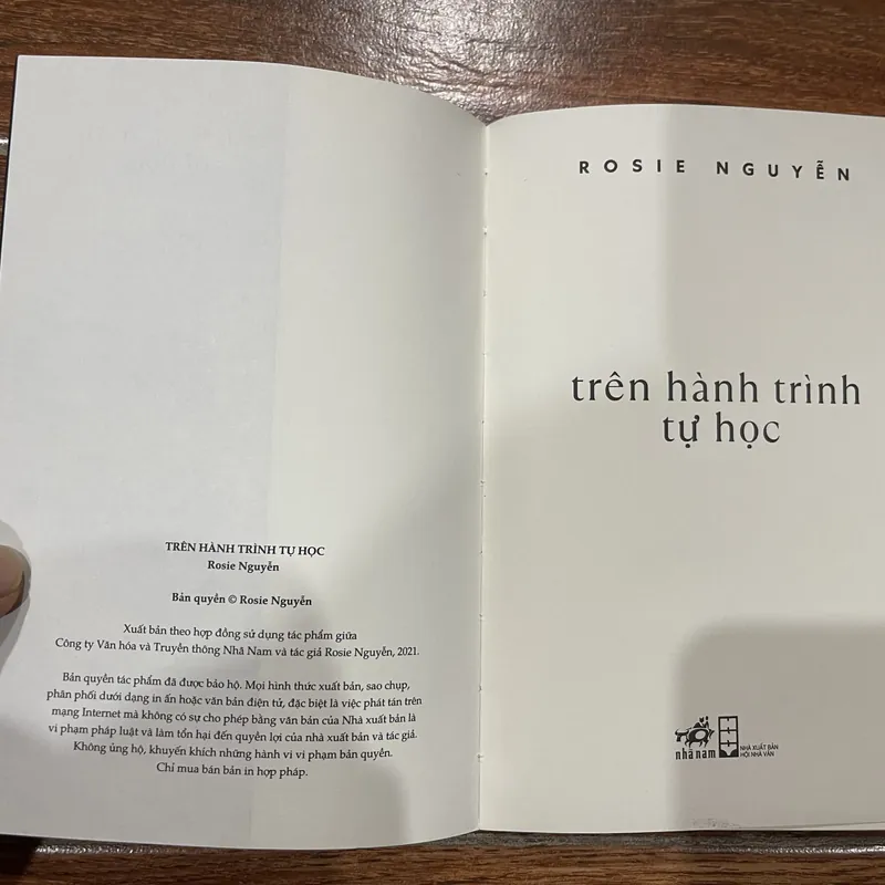 Trên hành trình tự học - Rosie Nguyễn (k3) 606341